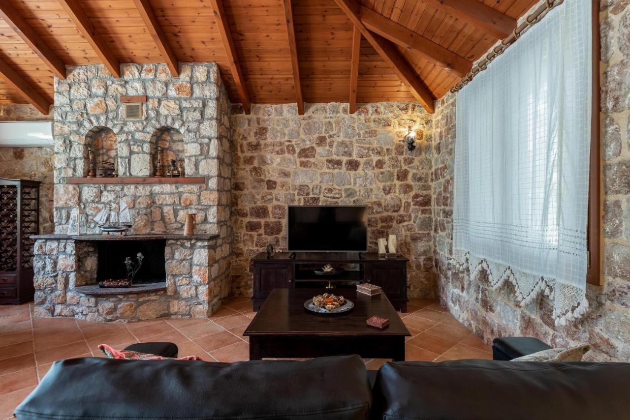 הוילה פסטידה Filerolia Stone House מראה חיצוני תמונה