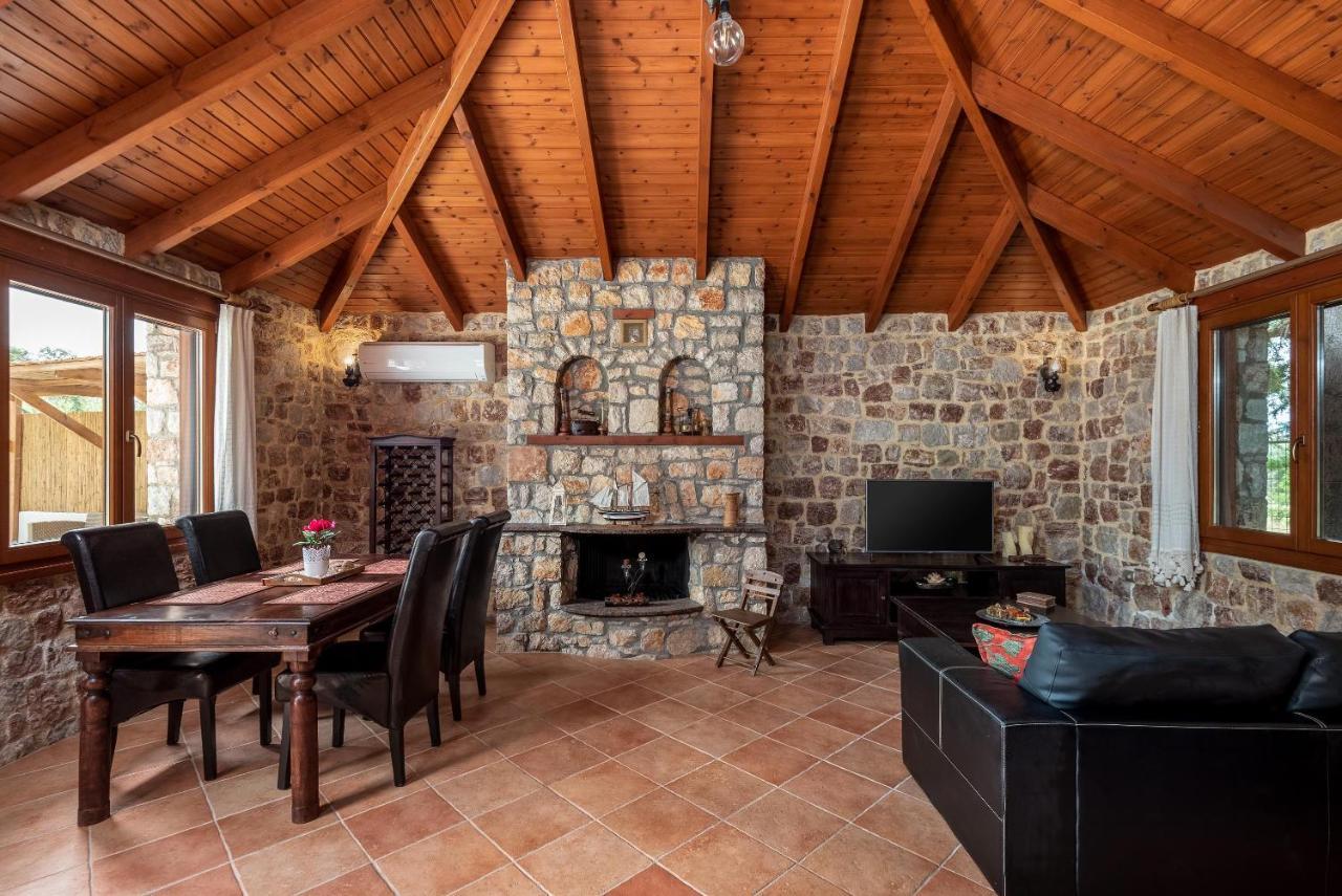 הוילה פסטידה Filerolia Stone House מראה חיצוני תמונה