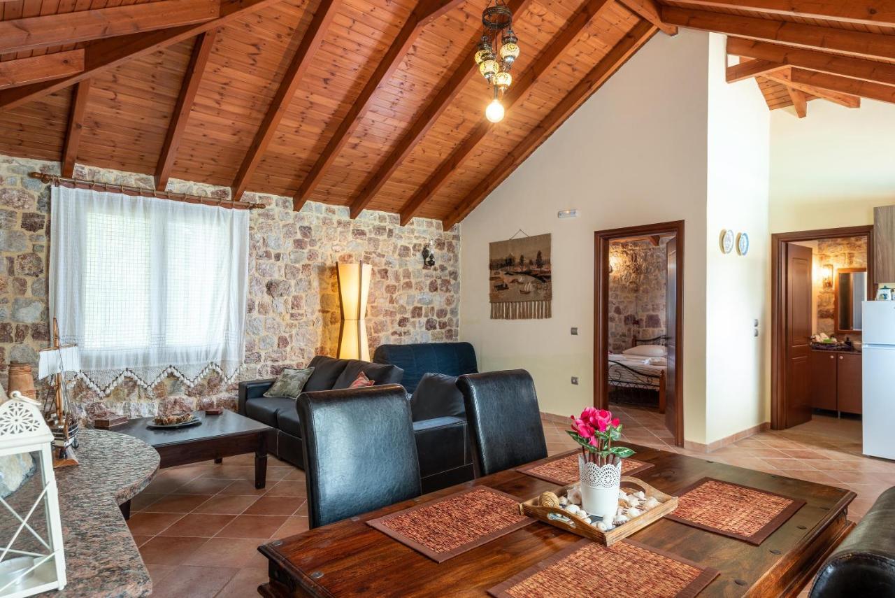 הוילה פסטידה Filerolia Stone House מראה חיצוני תמונה