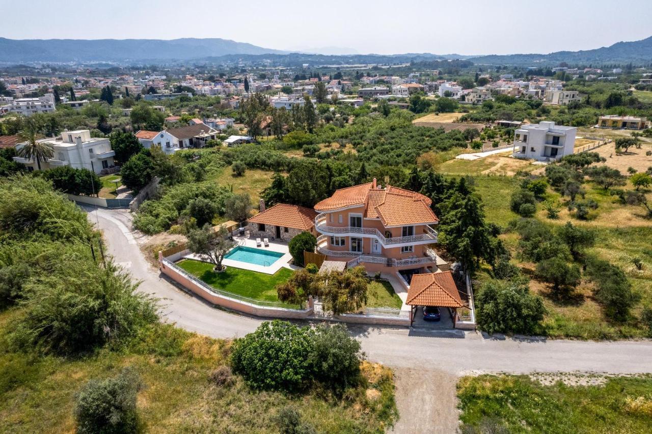 הוילה פסטידה Filerolia Stone House מראה חיצוני תמונה