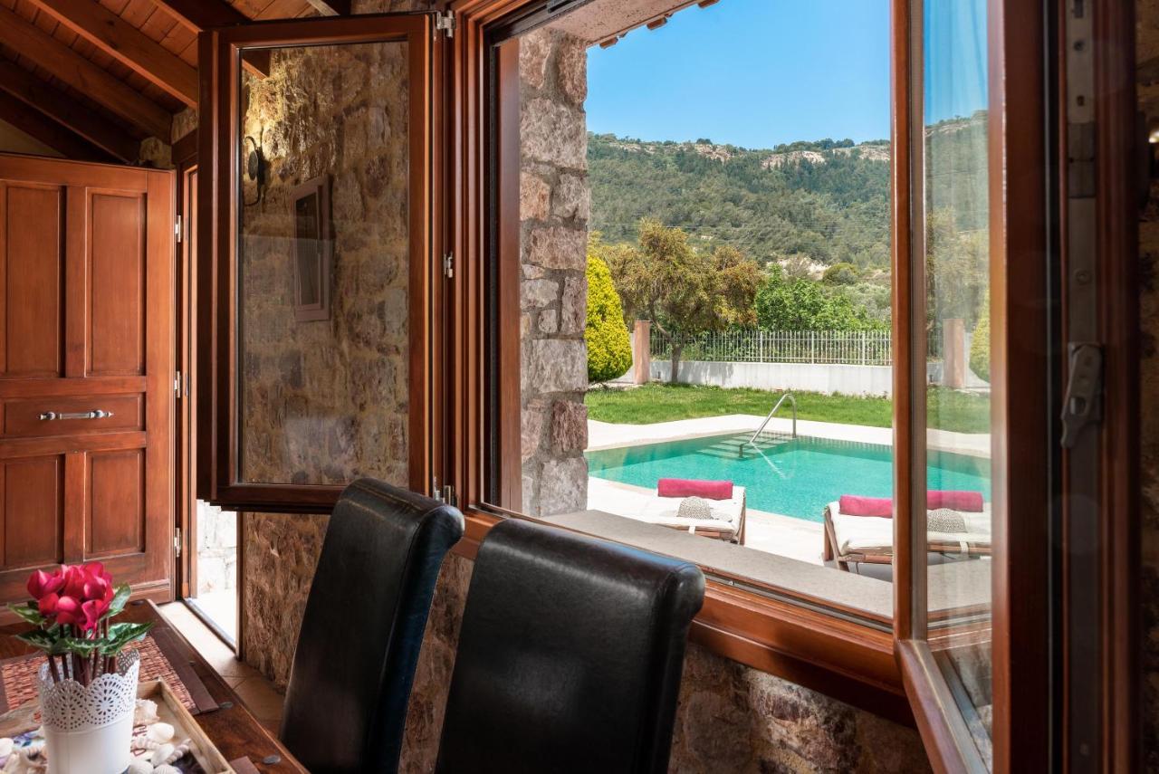 הוילה פסטידה Filerolia Stone House מראה חיצוני תמונה